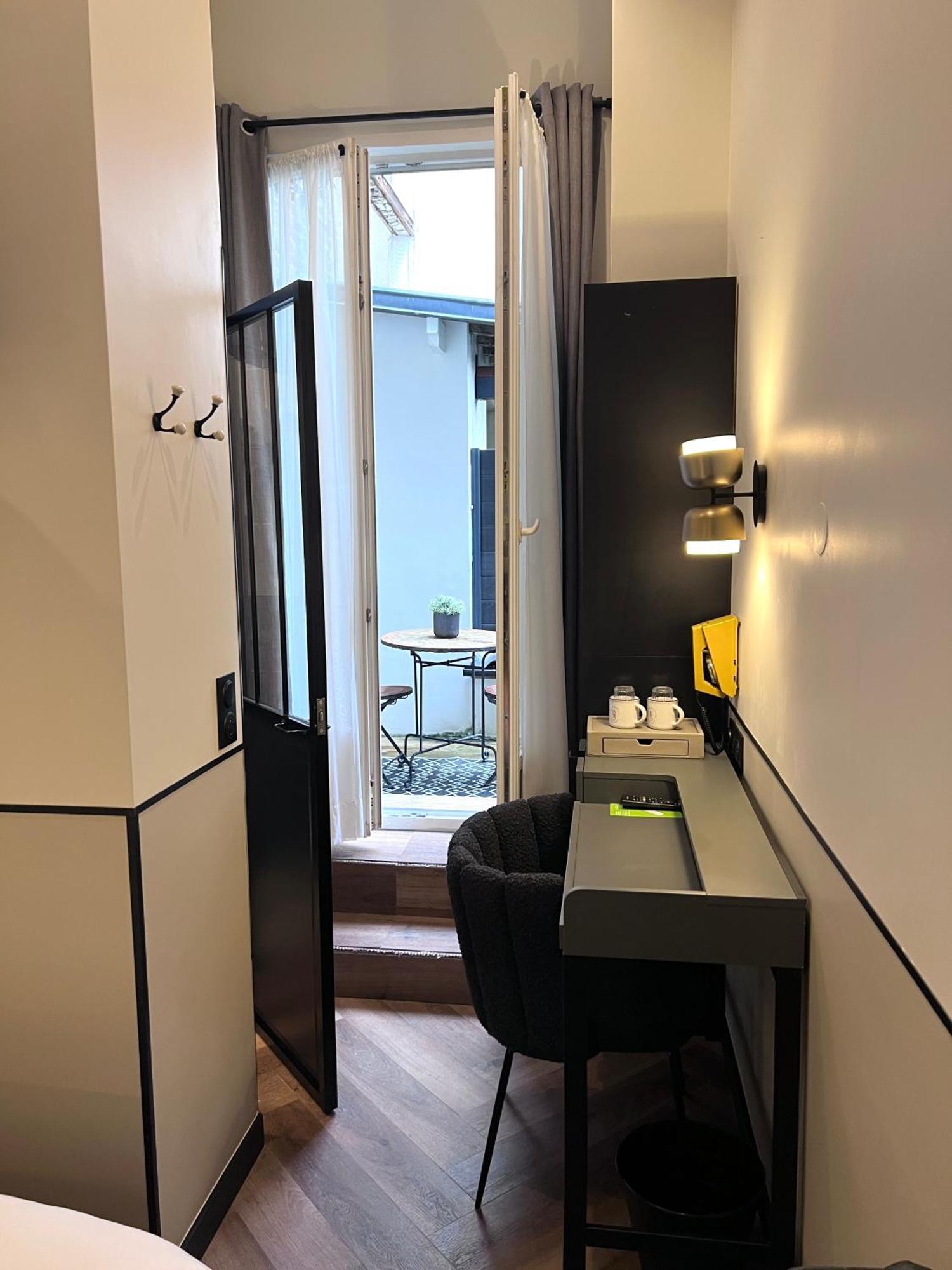 Hotel Des Beaux Arts Paris Luaran gambar