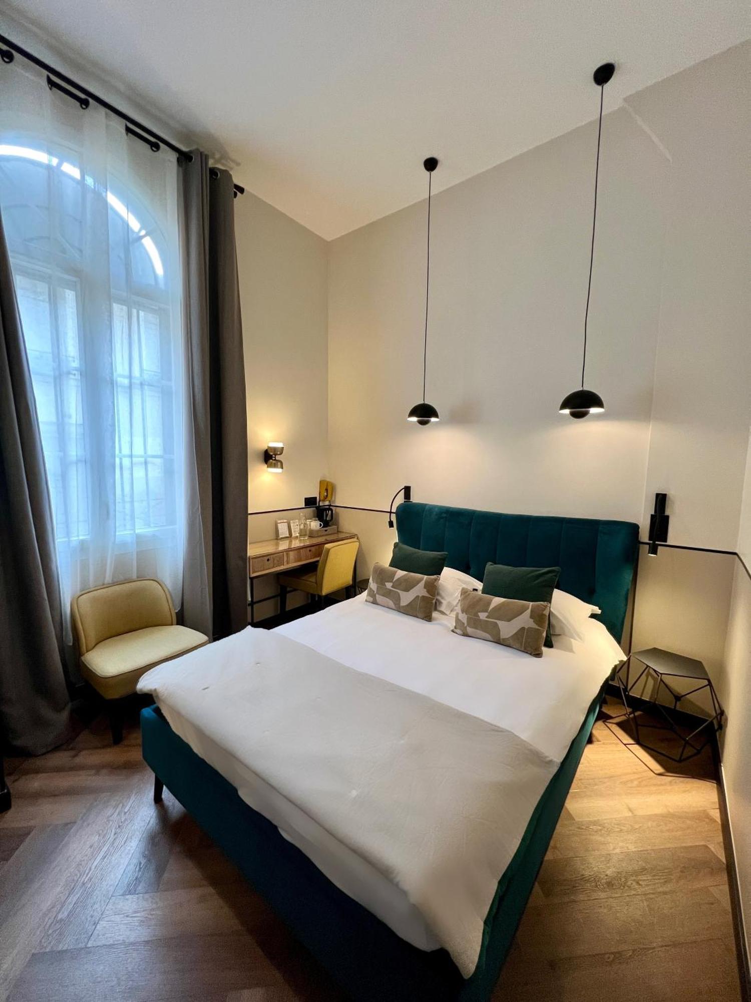 Hotel Des Beaux Arts Paris Luaran gambar